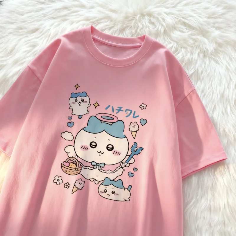 Chiikawa Anime T-shirt for Kawaii Everyday Style and Authentic Character Charm